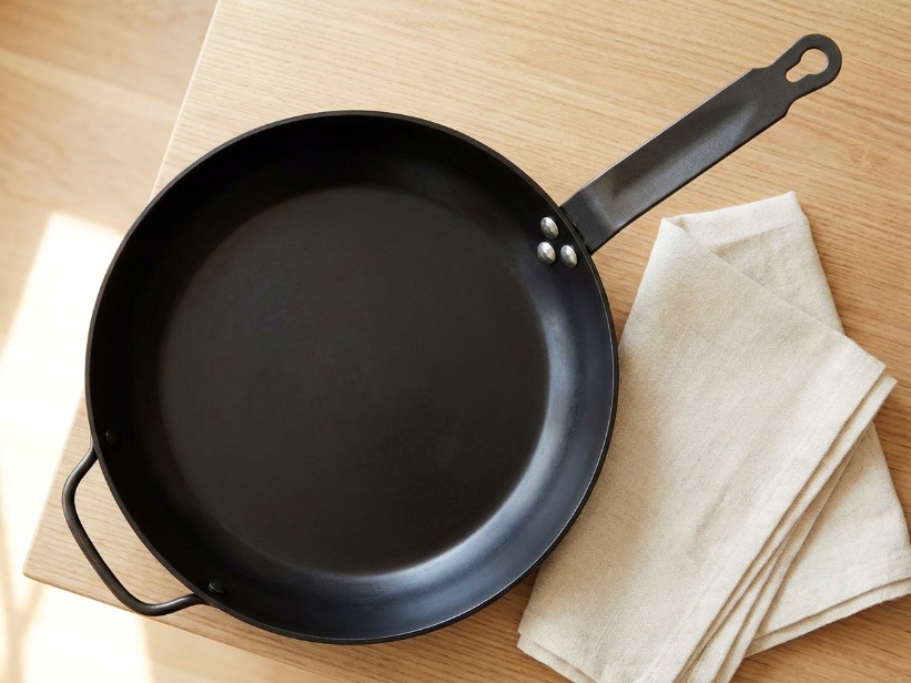 Lodge 12-Inch Pre-Seasoned Carbon Steel Skillet