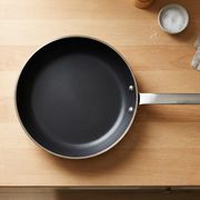 Calphalon Classic Hard-Anodized Nonstick 10-Inch Skillet